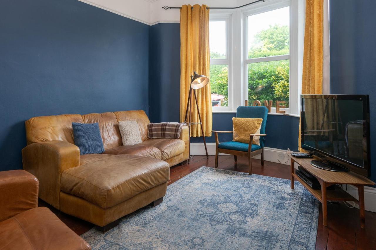 Belmont Villa - 4 Bed - Hot Tub Additional Cost - Sleeps 10-Tjs22Bv Ильфракомб Экстерьер фото