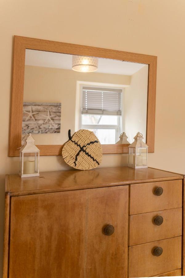 Belmont Villa - 4 Bed - Hot Tub Additional Cost - Sleeps 10-Tjs22Bv Ильфракомб Экстерьер фото